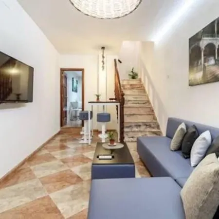 Casa Isidro - Duplex En El Centro De Granada *