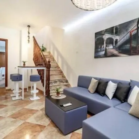 Σπίτι διακοπών Casa Isidro - Duplex En El Centro De Granada